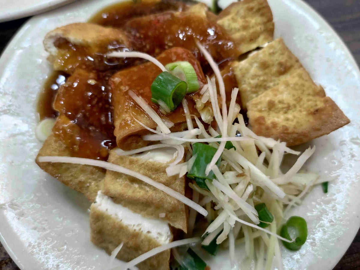 添丁切仔麵 油豆腐